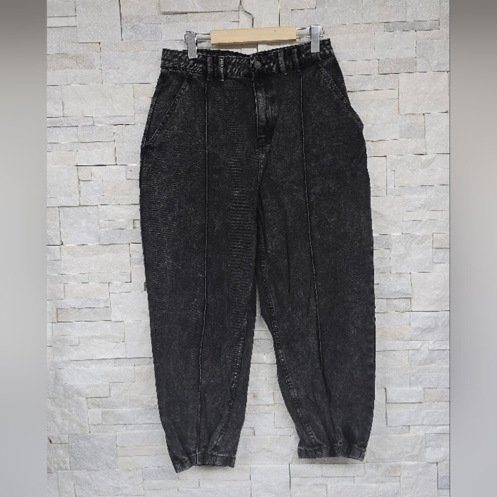 🌟 US SIZE 8 jeans bundles:Women's Jean Collection - Blue, Black, Gray - Picture 6 of 16